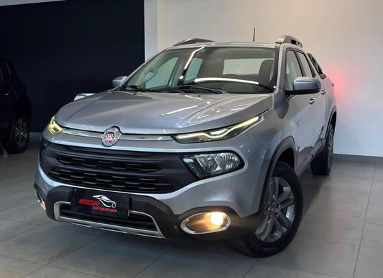 FIAT TORO 2.0 16V TURBO DIESEL FREEDOM 4WD AT9 FIAT TORO 2.0 16V TURBO DIESEL FREEDOM 4WD AT9